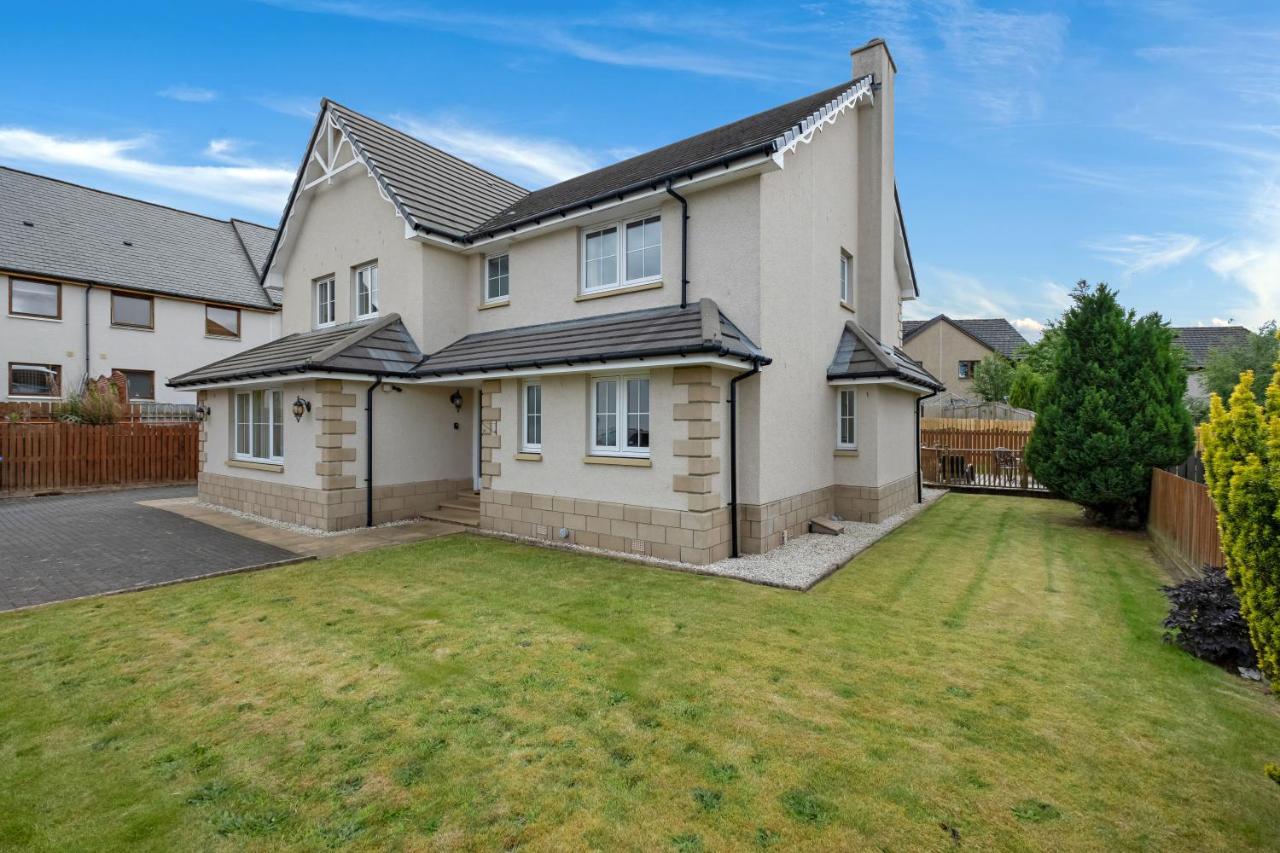 Taigh D'Luxe Villa Inverness Buitenkant foto